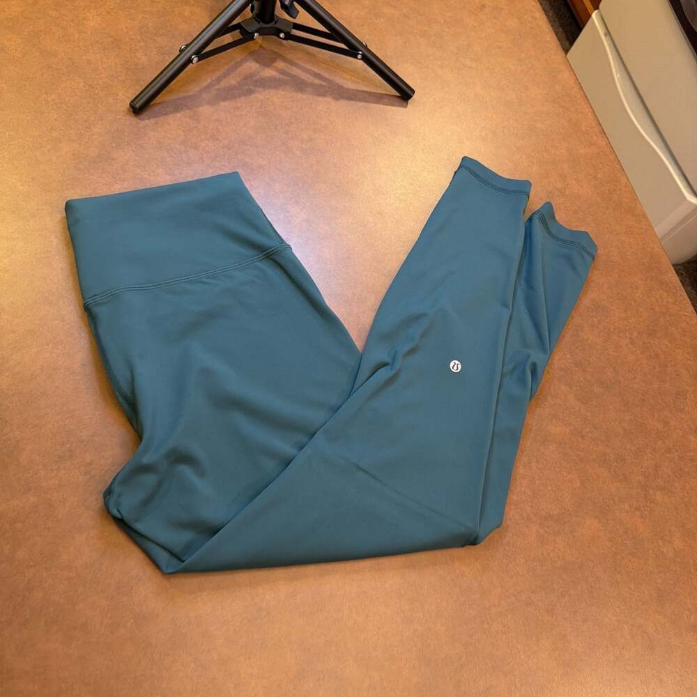 Lululemon Align High-Rise 25" Leggings in Petrol Blue size 14